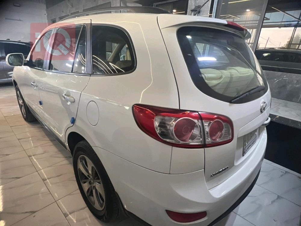 هيونداي سانتافي